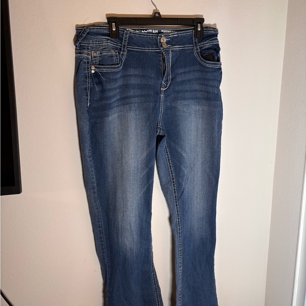 Wallflower Women's Classic Blue Boot Cut Jeans